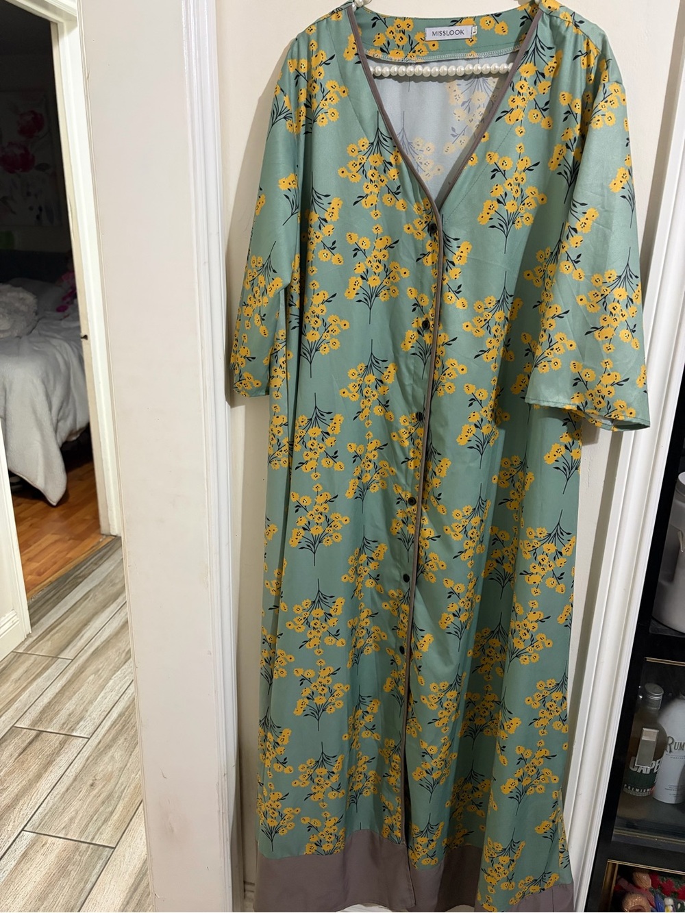MISSLOOK Sage Green Maxi Dress with Yellow Floral Print